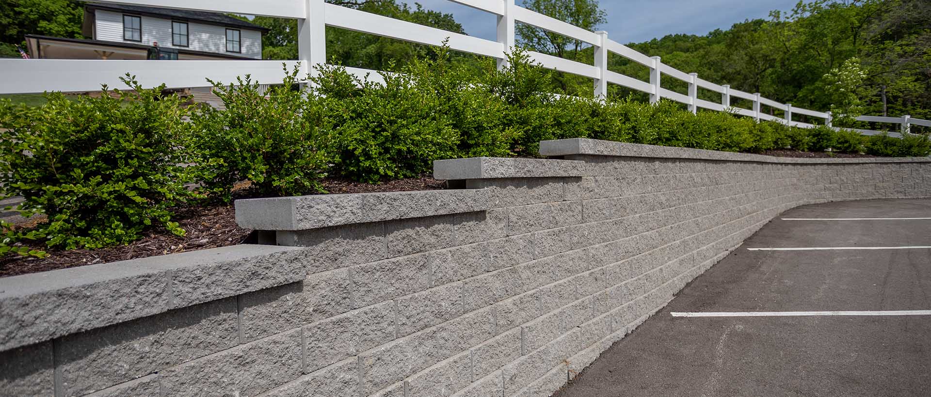 Retaining wall in a parking lot