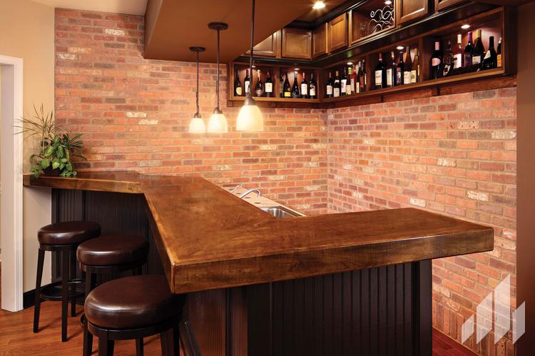 Interior bar made of thin brick